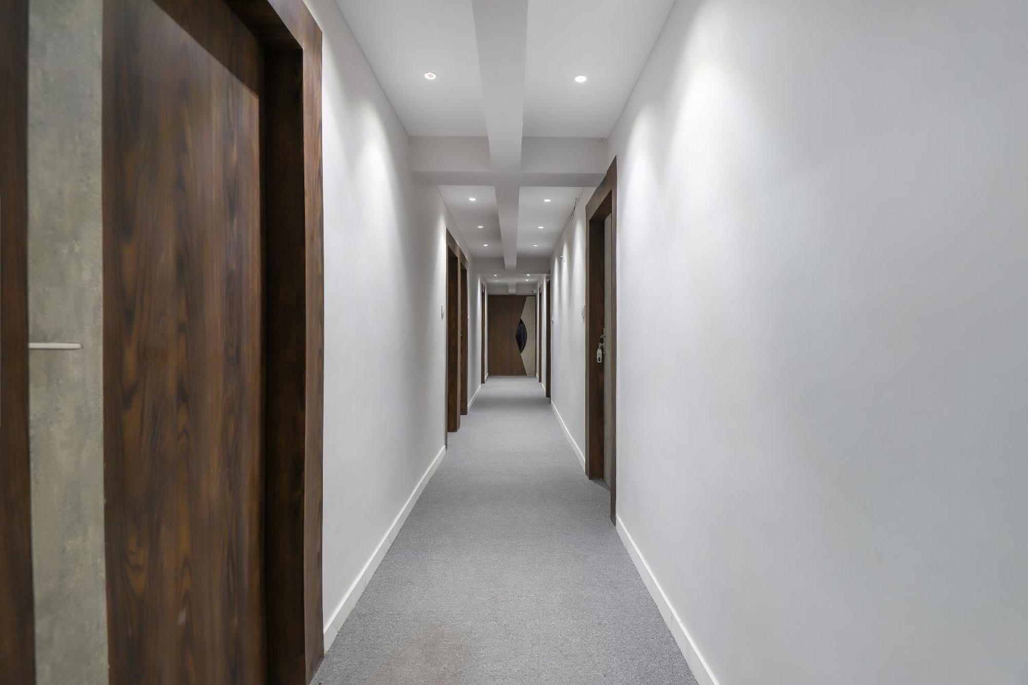 Oyo Hotel Shree Niwas Ahmedabad Eksteriør bilde
