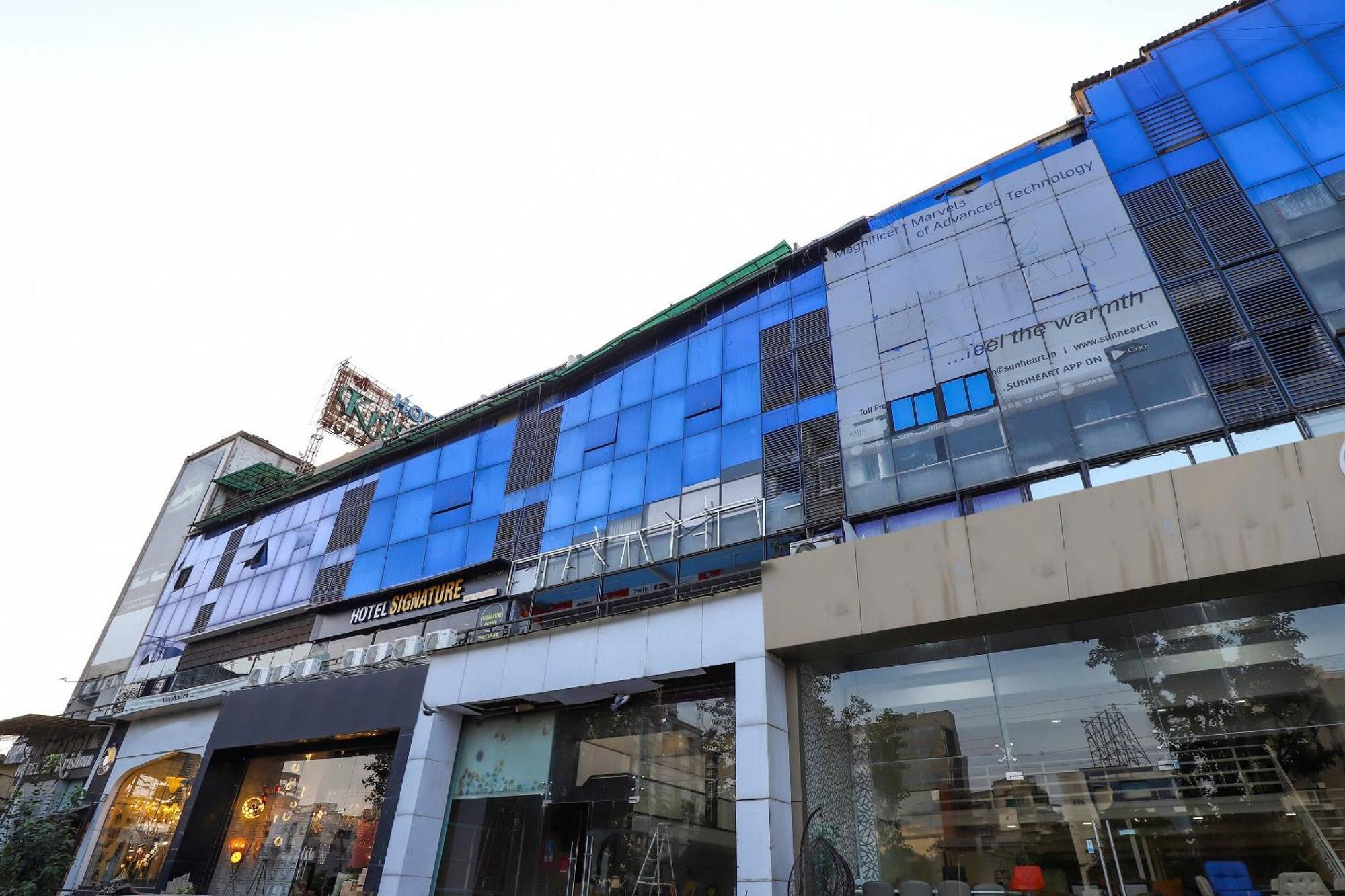 Oyo Hotel Shree Niwas Ahmedabad Eksteriør bilde